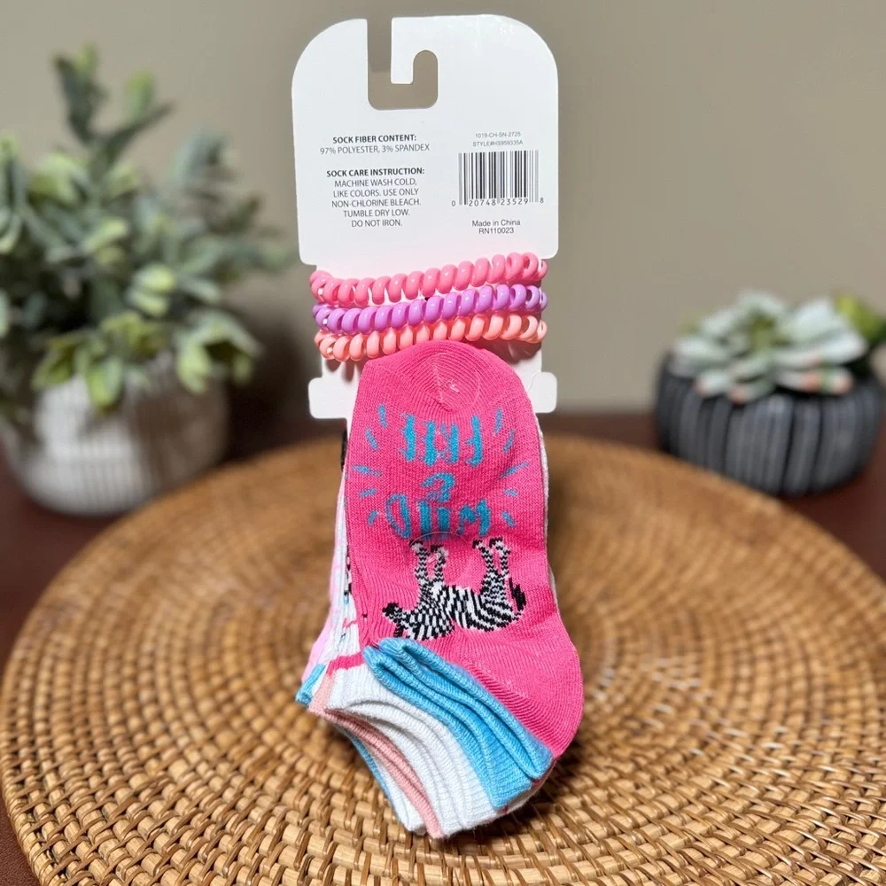 10 pairs Girls’ No Show Socks with 3 Coil Hair Ties